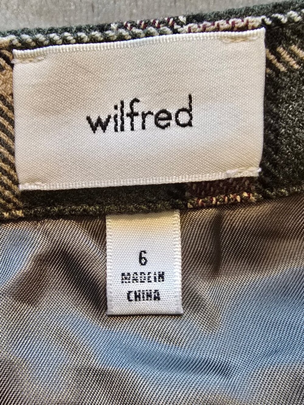 Wilfred Aritzia Green & Brown Plaid Pleated Skirt Size 6 - Picture 5 of 8